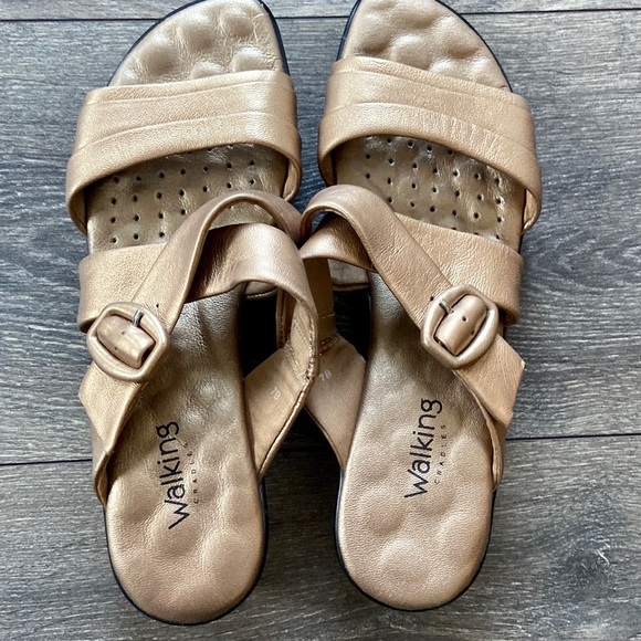 Walking Cradles Elite Reed Sandals - Picture 8 of 15